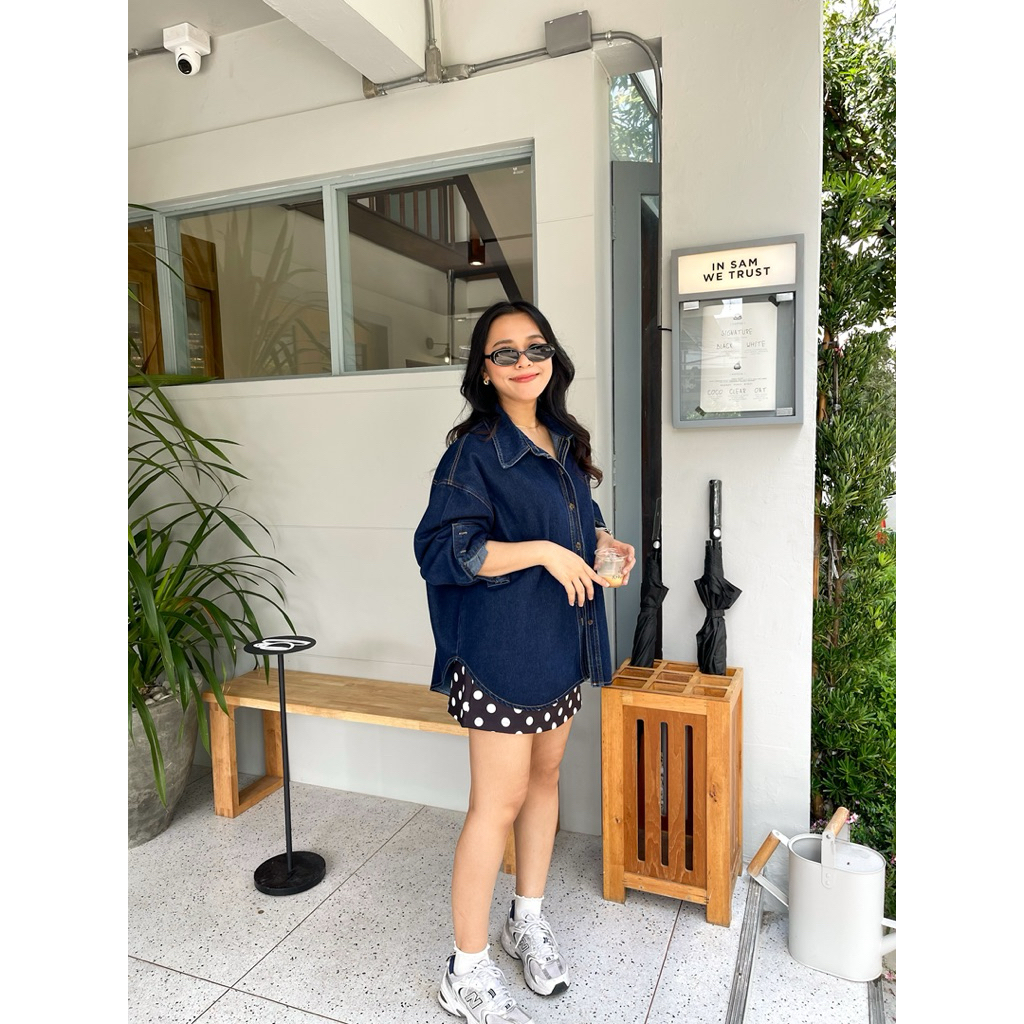 Summerstuff – OVERSIZE DENIM SHIRT เสื้อเชิ๊ตยีนส์ทรงโอเวอร์ไซส์ ราคา ถูกที่สุด ดีลบีเคเค แกลเลอรีภาพที่ 6