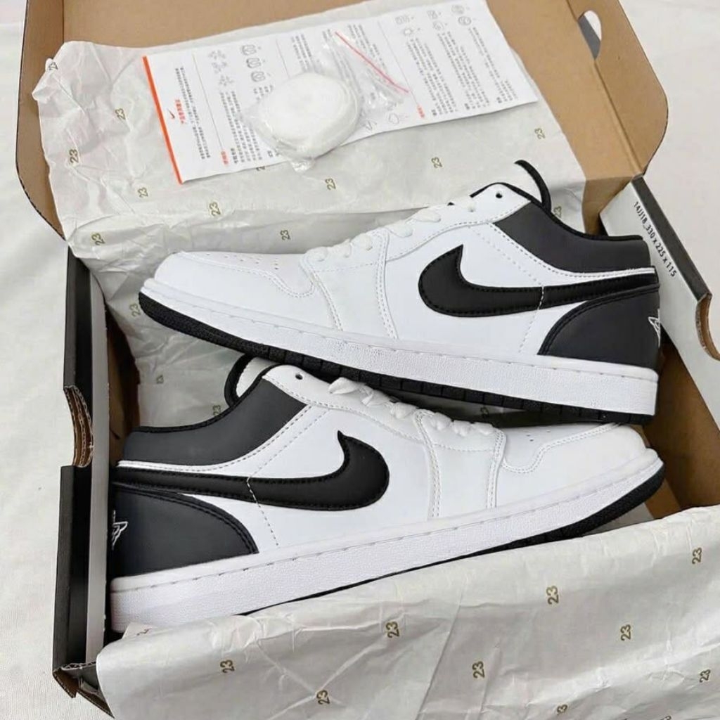 NIKE AIR JORDAN 1 LOW
