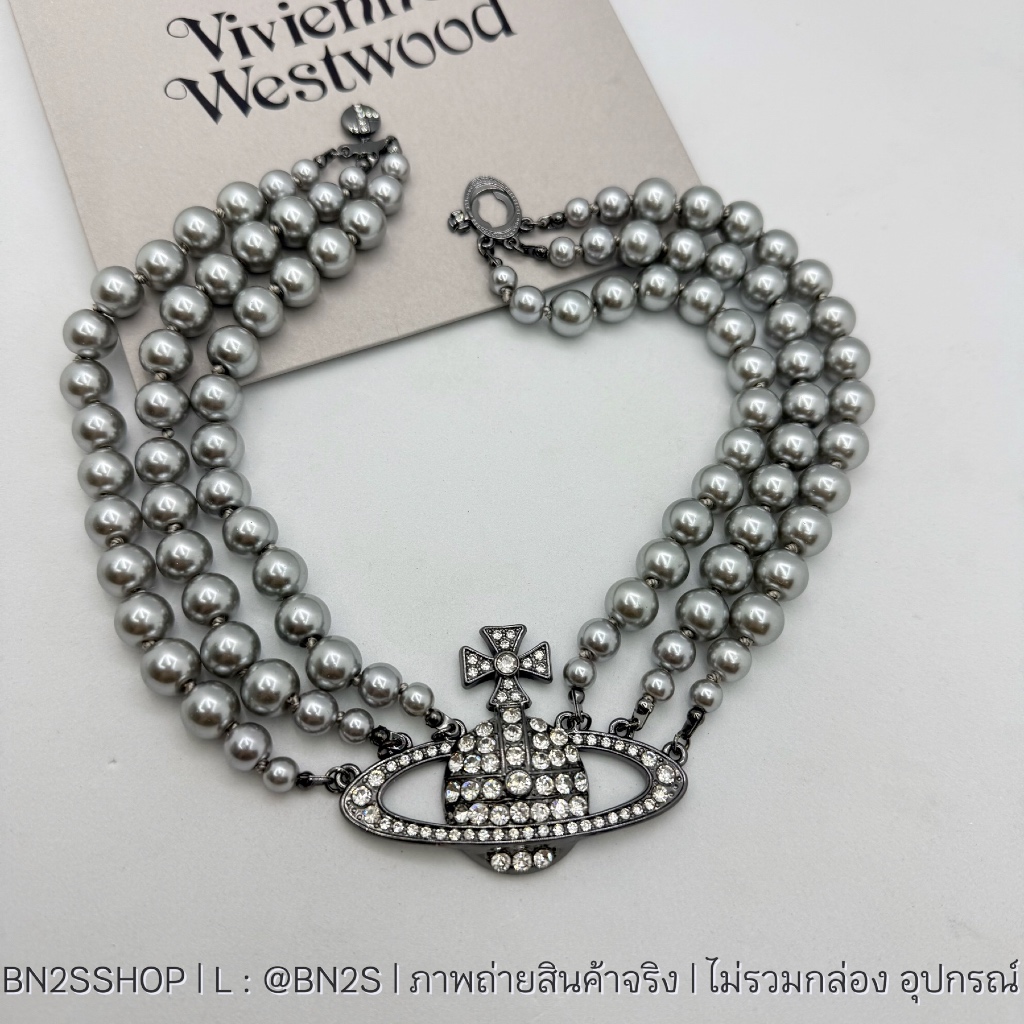 VW Three Row Gray Pearl Chocker สร้อยคอไข่มุกสีเทา 3 เส้น ประดับไข่มุกสีเทา พร้อมจี้ดาวเสาร์ งานปั๊มแบรนด์