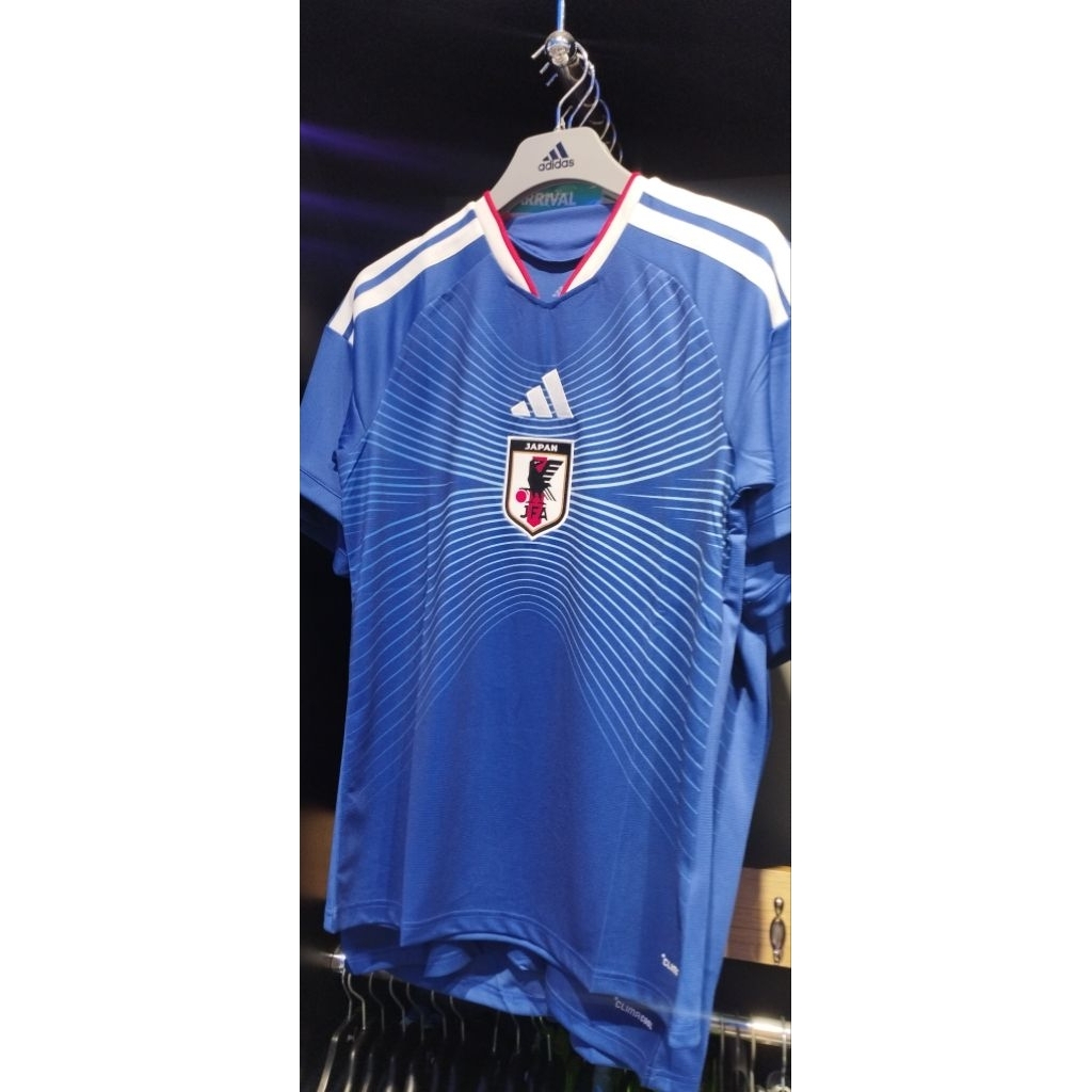 เสื้อฟุตบอล ทีมชาติ ญี่ปุ่น Adidas JFA Japan 26 Home Jersey เกรด แฟนบอล ของแท้ มือ1 ป้ายไทย ราคา ถูกที่สุด ดีลบีเคเค