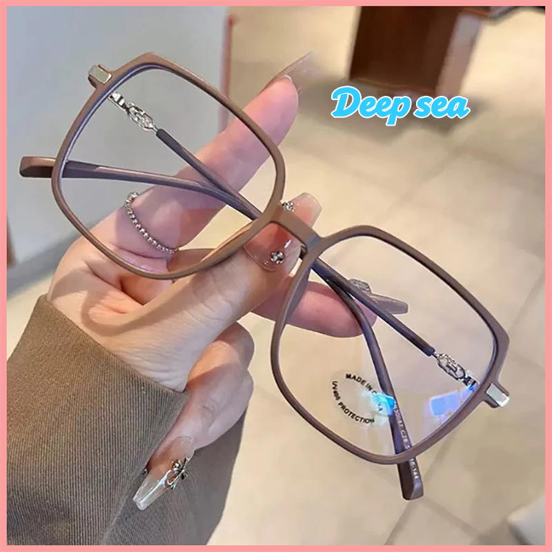 [จัดส่งในกทม]  แว่นสายตาสั้น  -50~550° แว่นป้องกันแสงสีฟ้า กรอบแว่นขนาดใหญ่ แว่นตาแฟชั่นสไตล์เกาหลี 104