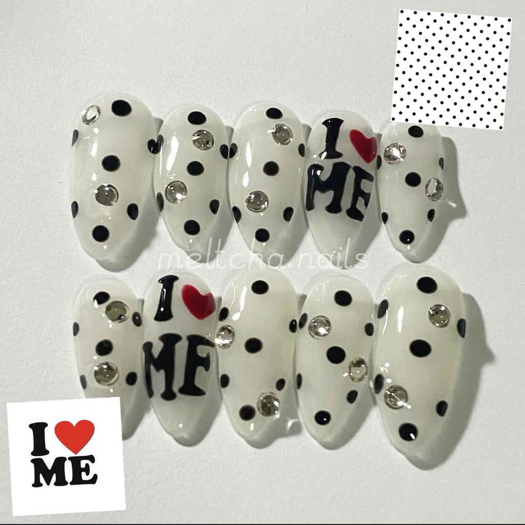 เล็บเจลลายจุด polka dot เล็บลาย I❤️me เล็บเจลพร้อมติด ทรงแหลม