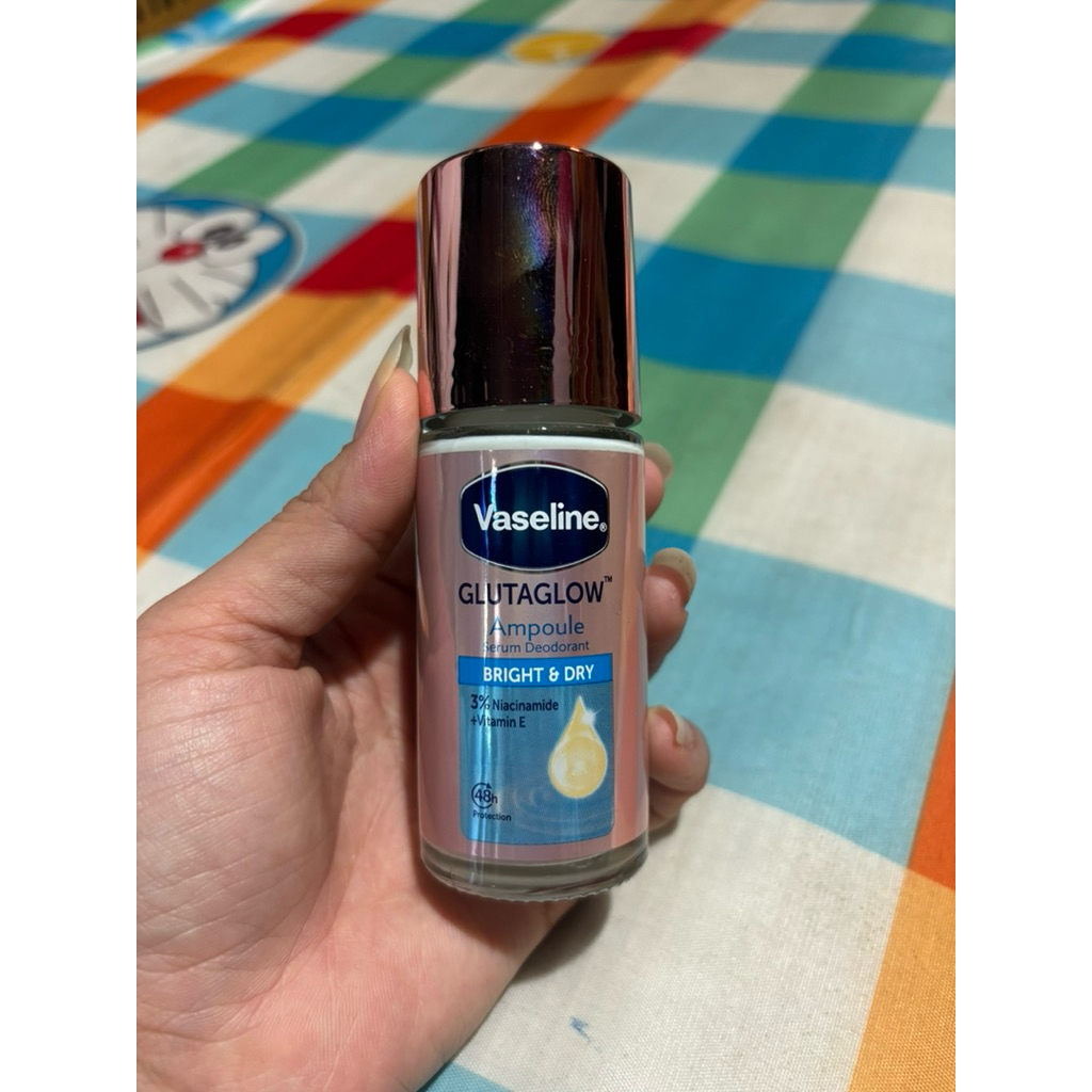 Vaseline Roll-On Serum GlutaGlow Ampoule Deodorant 45ml #Bright & Dry