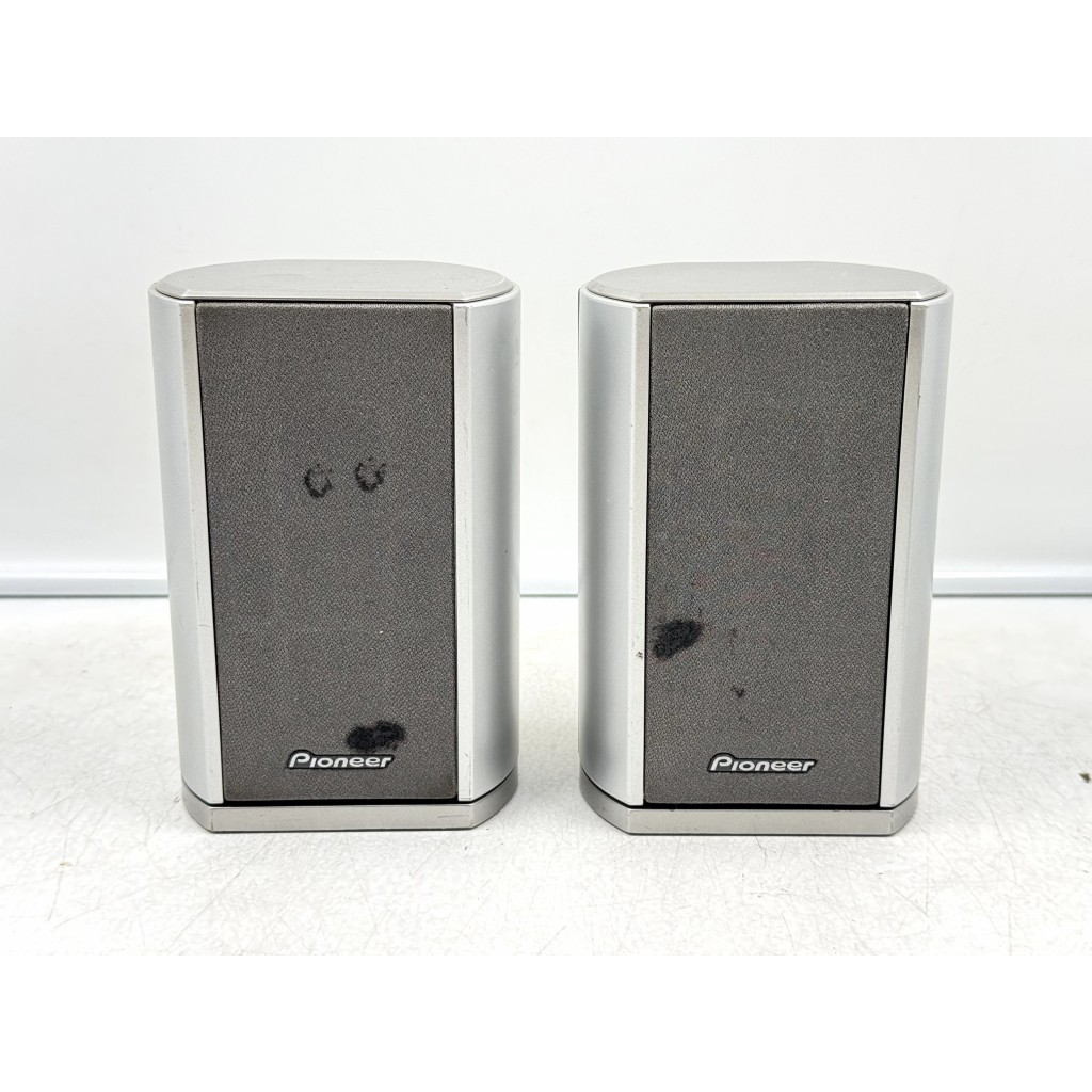 BH88 ลำโพงญี่ปุ่นมือสอง 1 คู่ (F L-R 27) PIONEER S-DV525 100W 6 โอห์ม Woofer 2x3.5 นิ้ว Size ตู้ 10.