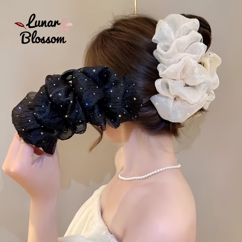 Lunar Blossom💫กิ๊บติดผมลูกไม้รูปดาวฟูๆ นี้ดูสง่างามและมีสไตล์ เหมาะสำหรับการสร้างทรงผมเกล้าเก๋ๆ และเพิ่มวอลลุ่มให้กับผมข