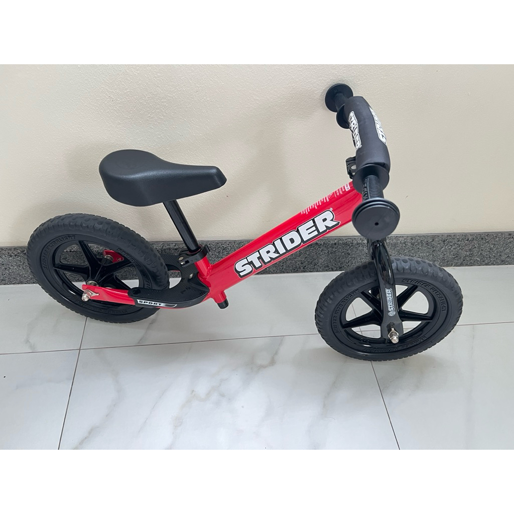 ❤️พร้อมส่ง มือสอง Strider Sport  ไม่มีกล่อง จักรยานขาไถ  Balance bike สไตเดอร์ ของแท้ 100% ขาไถ