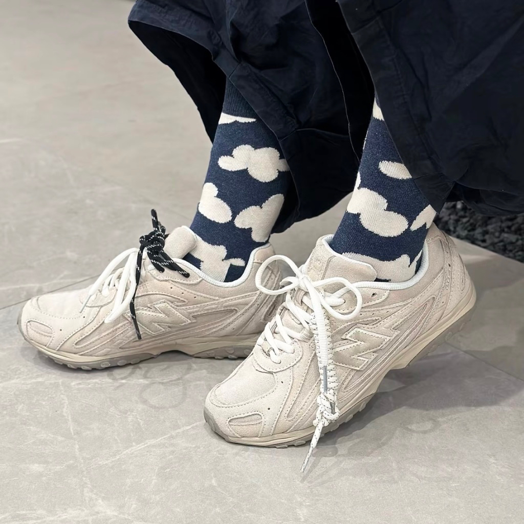 [พรีออเดอร์] New Balance 204L - (U204LMMC) Color: Timberwolf