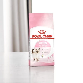 อาหารแมว แมวเด็ก Royal Canin Kitten รอยัลคานิล เหมาะสำหรับลูกแมว อายุ 4 - 12 เดือน ((แบบแบ่งขาย))