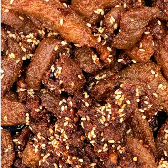 [ รหัส M ] หมาล่าสันคอหมู เนื้อแดดเดียวทอดหมาล่า อร่อย เผ็ดจัดจ้าน CL