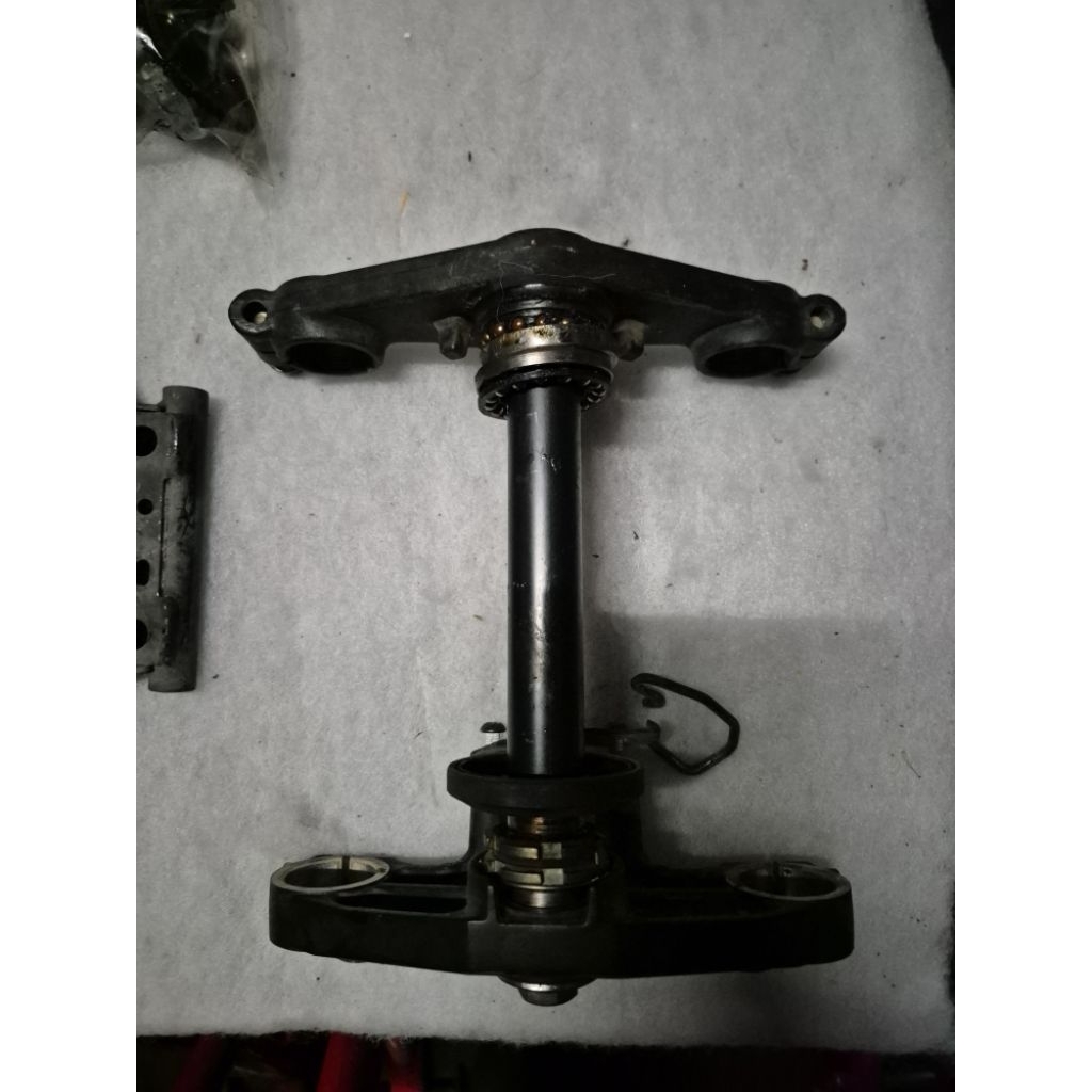 แผงคอหน้า R15 2014-2016 มือสอง