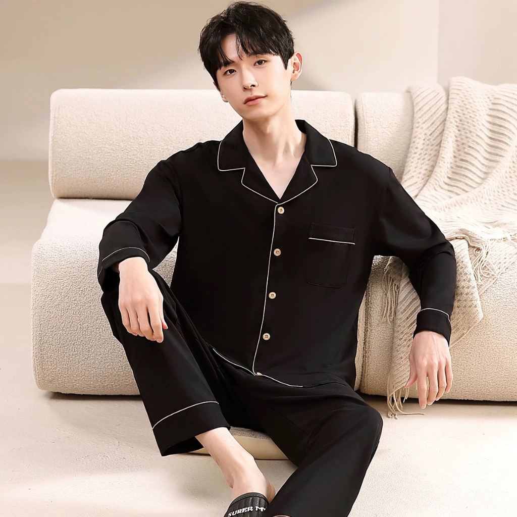 ชุดนอนผู้ชาย ชุดนอนผ้าซาติน แขนยาว+ขายาว สีพื้น นุ่มลื่น ใส่สบาย ไม่ร้อน ไม่อึดอัด