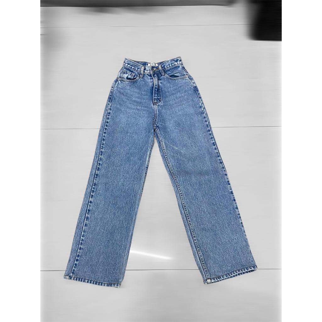 กางเกงยีนส์ป้าย SARAN ทรงกระบอกมือสอง