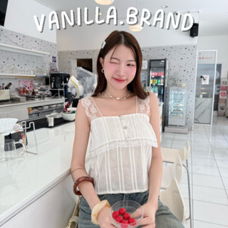 เสื้อสายเดี่ยว สายลูกไม้ กระดุมช่วงอก -ttm / VB0610