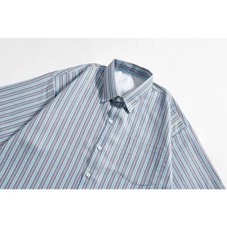 PROMAN เสื้อเชิ้ตลายทางแบบลำลอง ประจำวัน ใส่ได้กับทุกแบบ เสื้อแขนสั้นผู้ชายทรงหลวม พักผ่อน M-3XL พร้อมส่ง