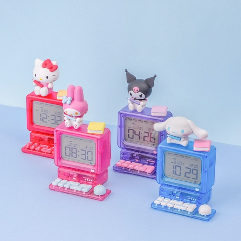 ( พร้อมส่ง ) Sanrio Retro Computer Clock นาฬิกาตั้งโต๊ะ ดีไซน์คอมพิวเตอร์เรโทร พร้อมฟิกเกอร์ Sanrio