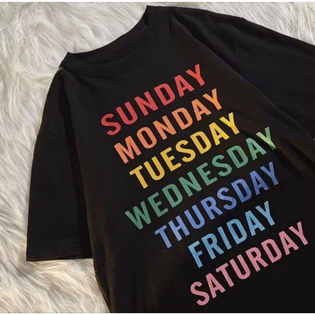เสื้อยืด 7days รุ้ง พื้นดำ sunday monday tuesday wednesday thursday friday saturday