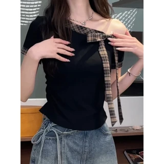 【การจัดส่งคลังสินค้าไทย】เสื้อยืดแขนสั้น เสื้อปาดไหล่ผู้หญิง เสื้อยืดสาวอ้วน สไตล์เกาหลี ดีไซน์สุดคลาสสิก ขนาด S-XL สำหรั