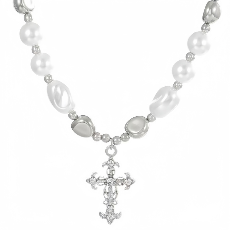 Lunar Blossom💫💫สร้อยคอไข่มุกสไตล์ยุโรปและอเมริกาพร้อมจี้ไม้กางเขนโลหะผสมและฝังเพชร ดีไซน์หรูหราในราคาที่เอื้อมถึง - รูปที่ 4