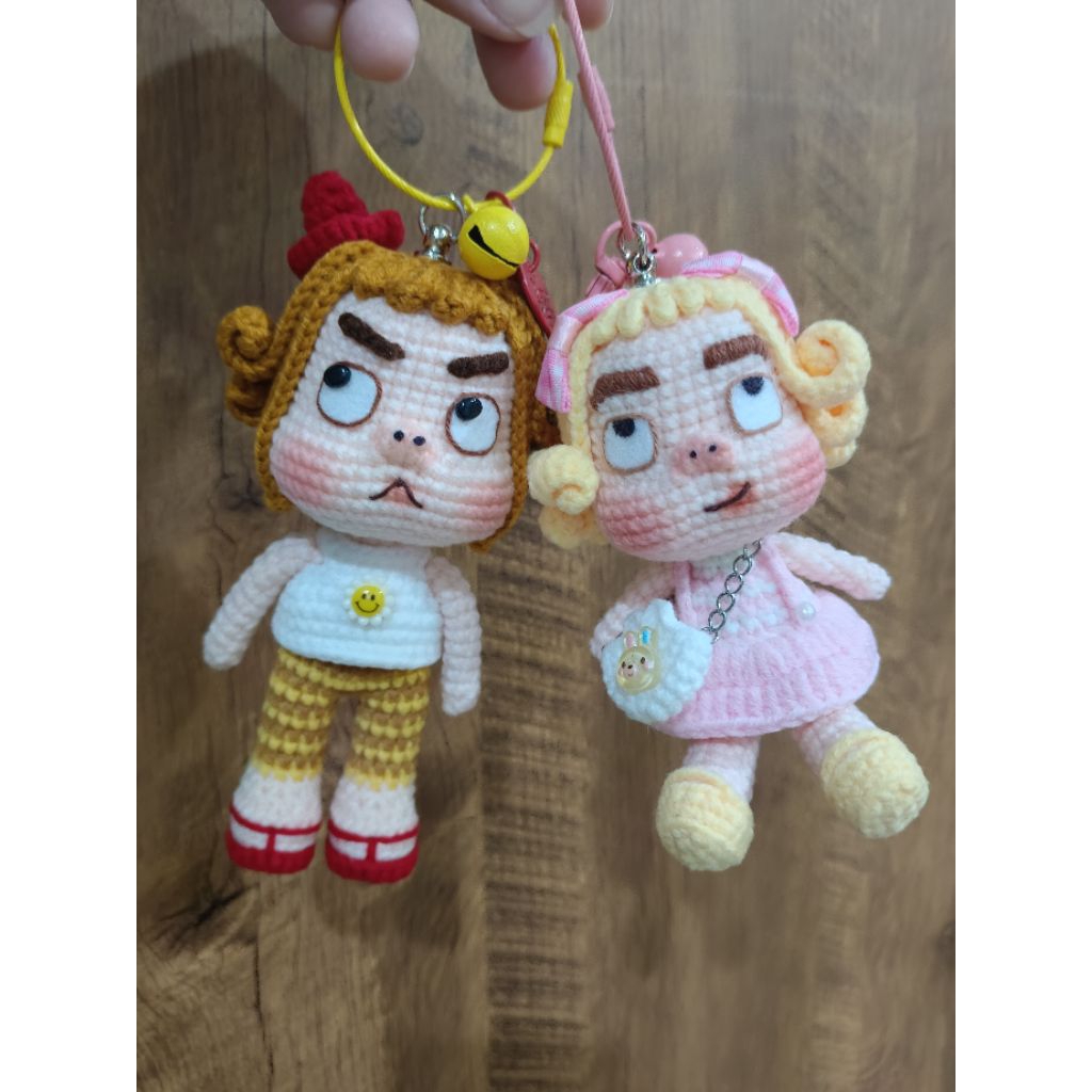 พร้อมส่ง น้องบูด moody girl ตุ๊กตาหมอสม พวงกุญแจตุ๊กตาถักโครเชต์