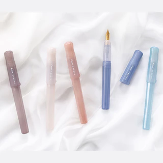 PILOT Kakuno Madoromi ปากกาหมึกซึม (M) - Medium Nib