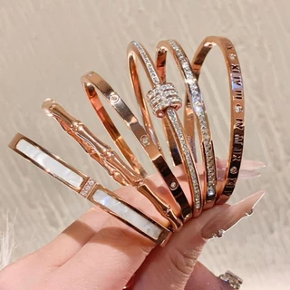 [เกรดขึ้นห้าง]กำไลข้อมือผู้หญิง สแตนเลส งานพรีเมียม มี 3 สี ไม่ลอกไม่ดำ รุ่นฮิต พร้อมกล่องเก็บเครื่องประดับ