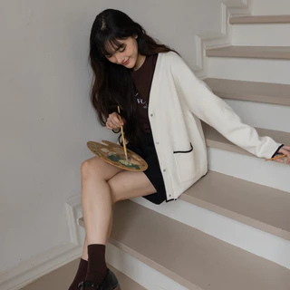 avo คาร์ดิแกนแต่งขอบทูโทน vivie knit cardigan