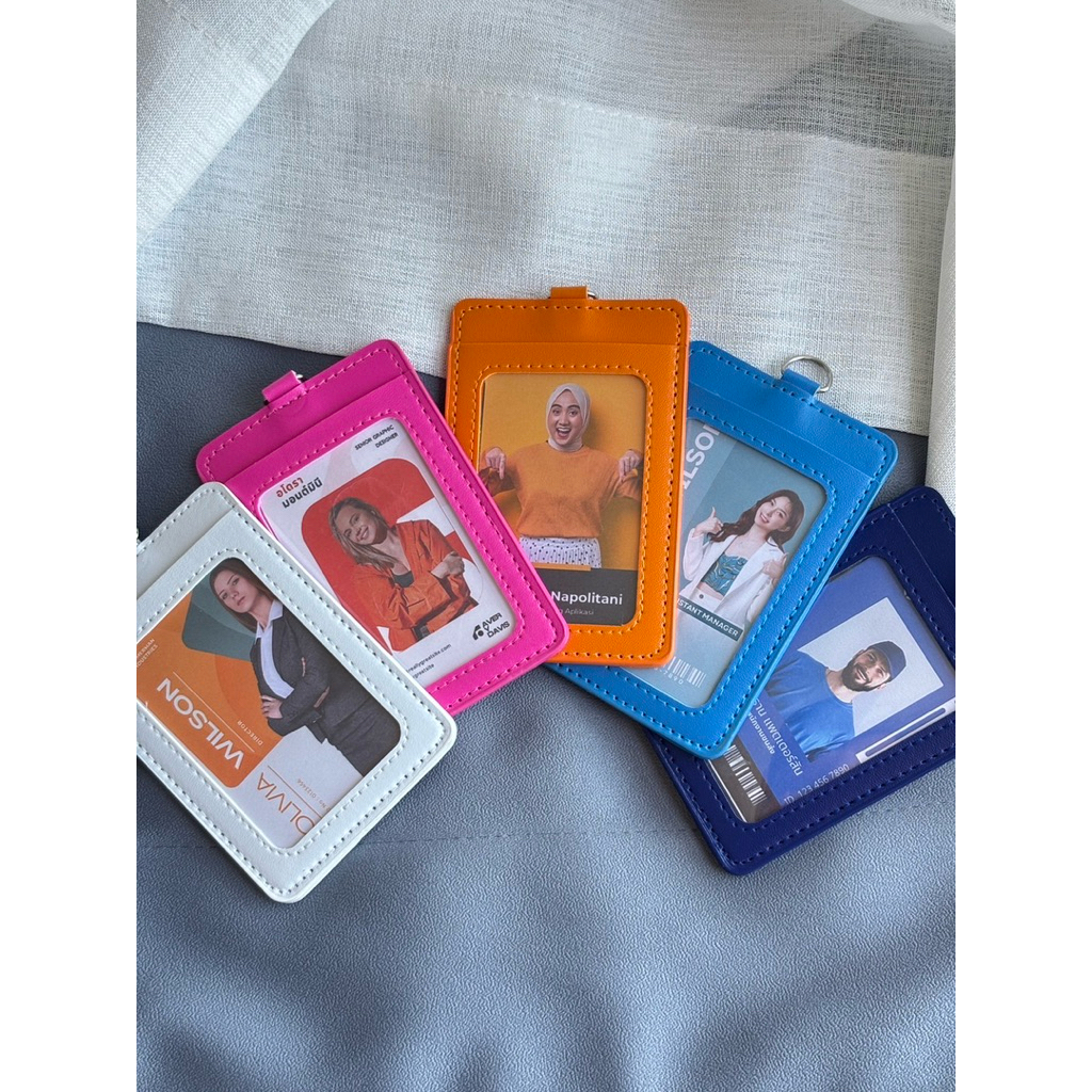 ซองใส่บัตรพนักงานหนัง PU 2 แบบช่อง แนวตั้ง