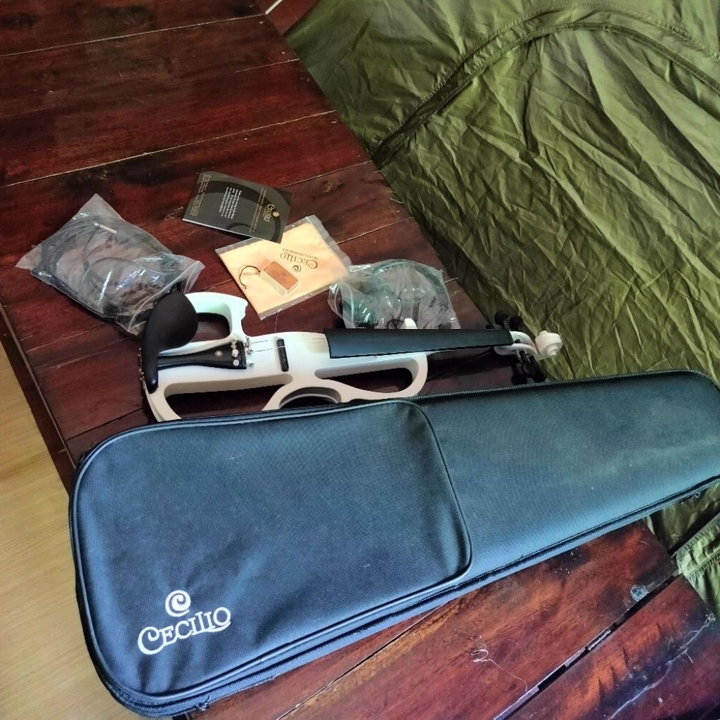 Cecilio 🎻ไวโอลินไฟฟ้า 🎻size 4/4 ELECTRIC VIOLIN