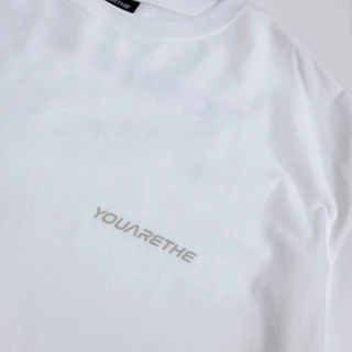 URTHE - เสื้อยืด Oversize รุ่น THE MIDDLE