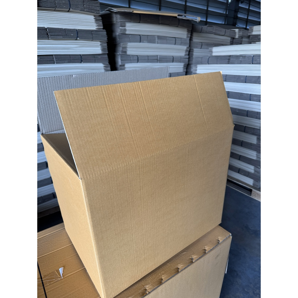 กล่องฝาชน Size L ขนาด 57.5 x 40.5 x 45.5 cm กระดาษ 5 ชั้น 1 แพ๊ค / 5 ใบ