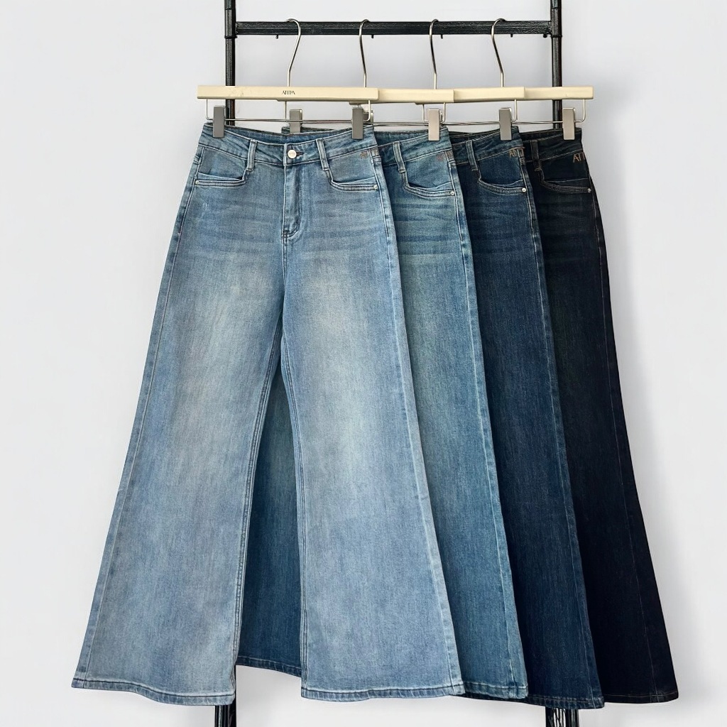 Atipashop - NOELLE WIDE JEANS กางเกงยีนส์ ขายาว ทรงกระบอกใหญ่ ปัก Atipa