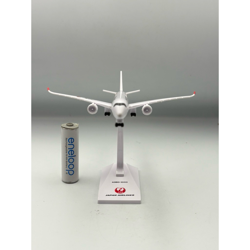 โมเดลเครื่องบิน JAL A350-1000 JA01WJ