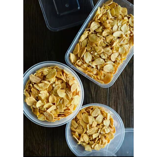 กระเทียมเจียวแผ่นกรอบ 1 กิโลกรัม (Crispy Fried Chips Garlic 1 Kilogram)