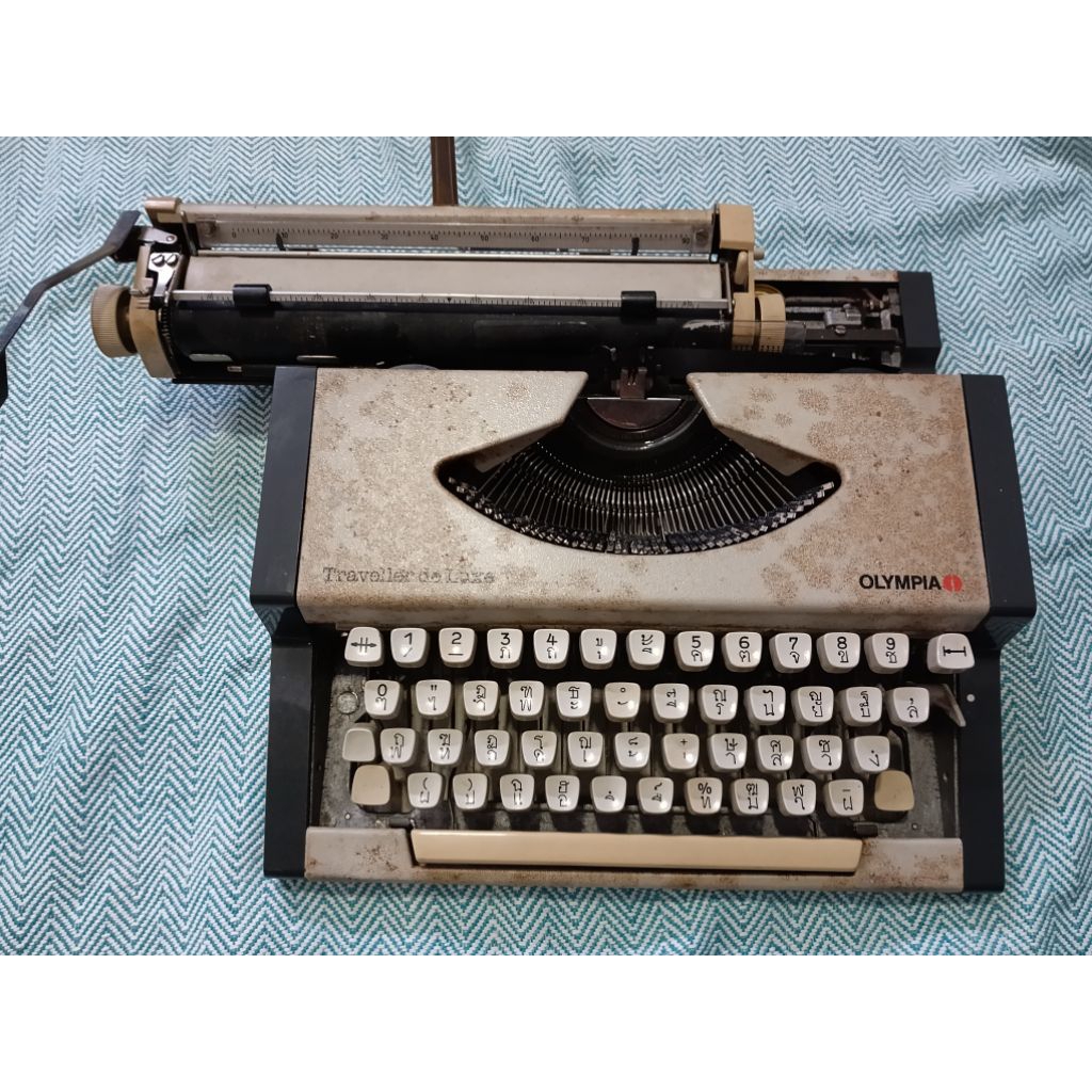 พิมพ์ดีด Olympia.  ภาษาไทย