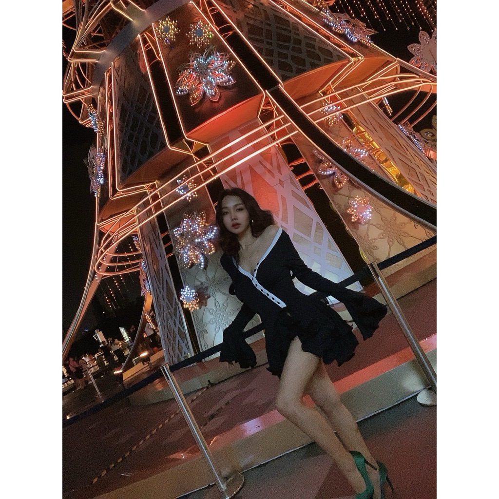 NEW Khanom Chan dress เดรส3สี