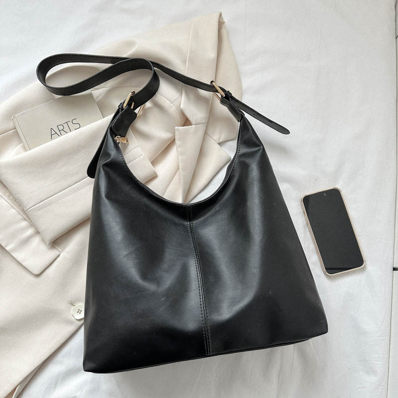 ส่งด่วน GUCSELECTED(B2546) กระเป๋าสะพายข้างผ้าหนังPU ใส่A4ได้(ขนาด19นิ้ว) - รูปที่ 5