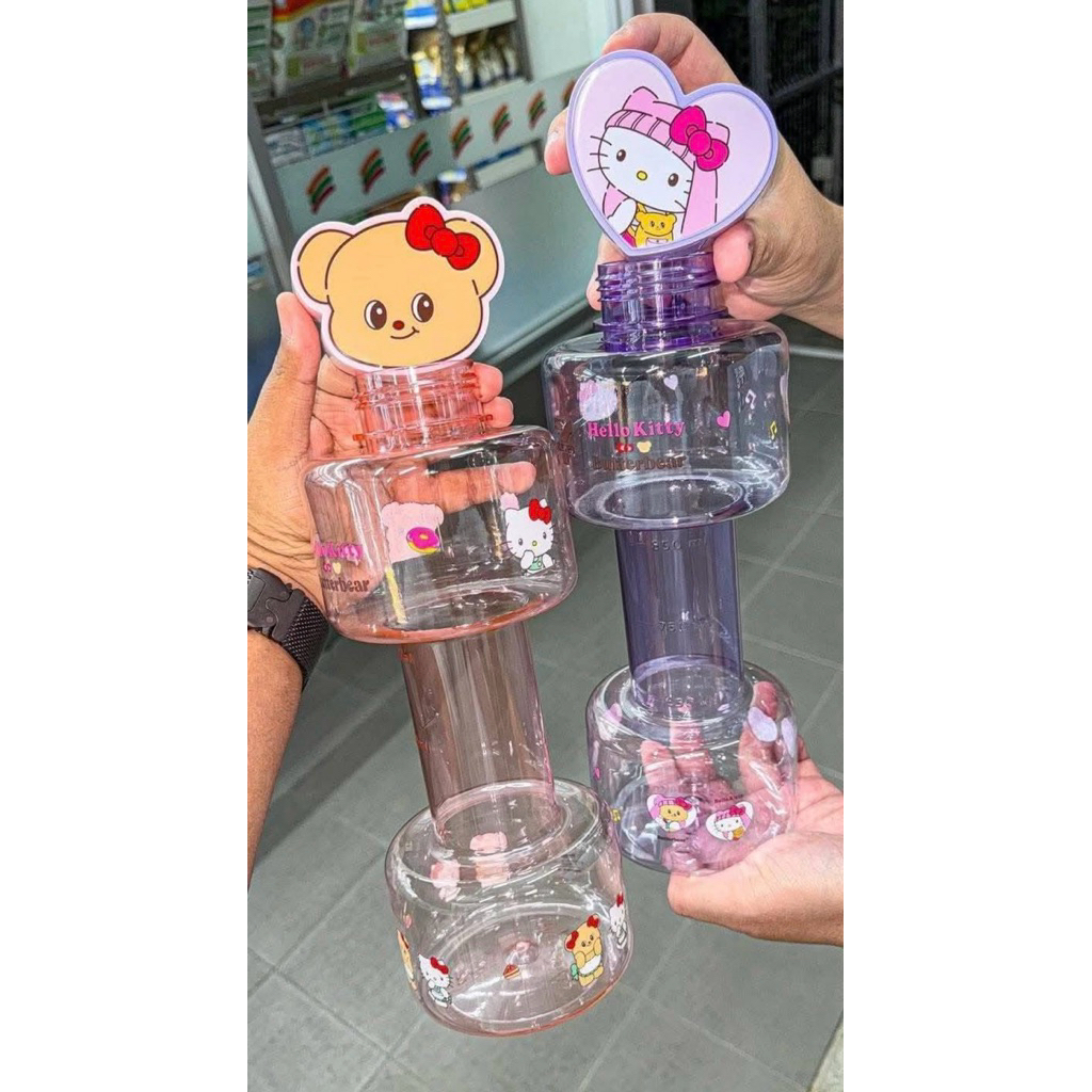 ✨พร้อมส่ง✨ กระบอกน้ำดัมเบล 7-Eleven Hello kitty x Butterbear 1500ml