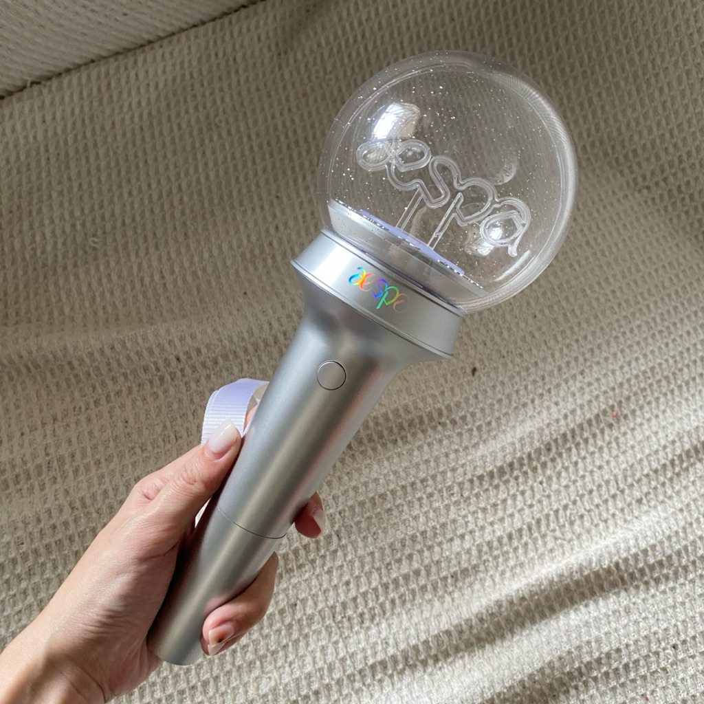 แท่งไฟ aespa v.1 (มือสอง)