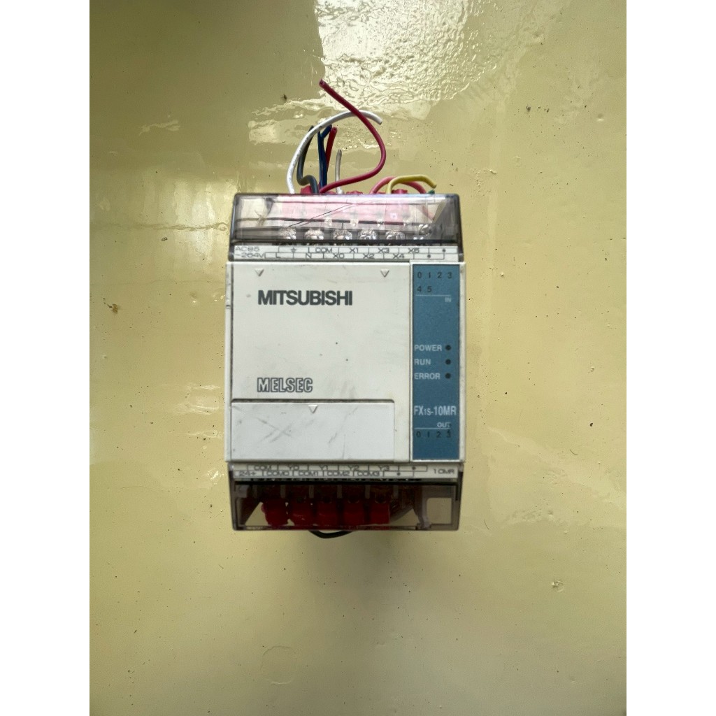 PLC Mitsubishi FX1s-10MR  (มือสอง)