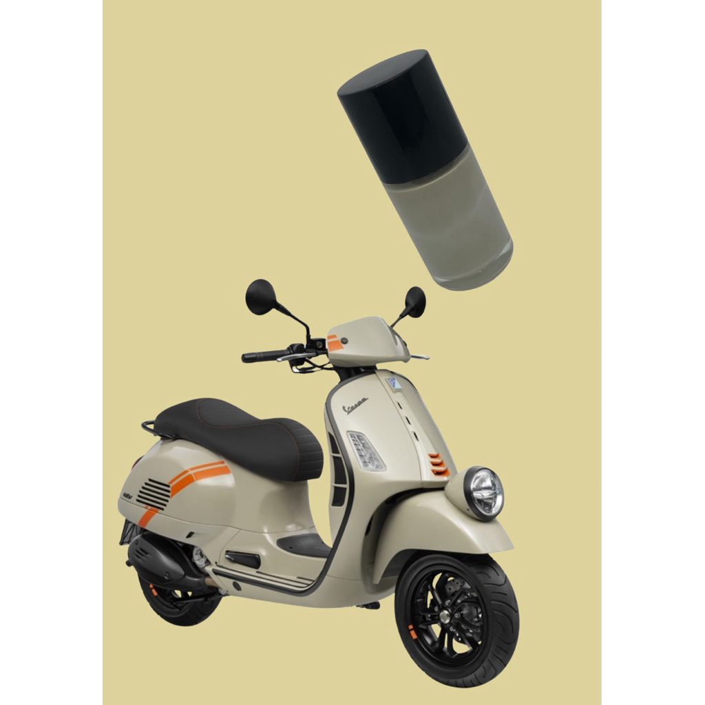 สีครีม Vespa Gtv 300