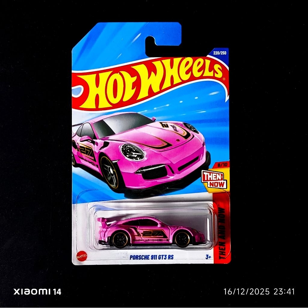 Hot Wheels Porsche 911 GT3 RS