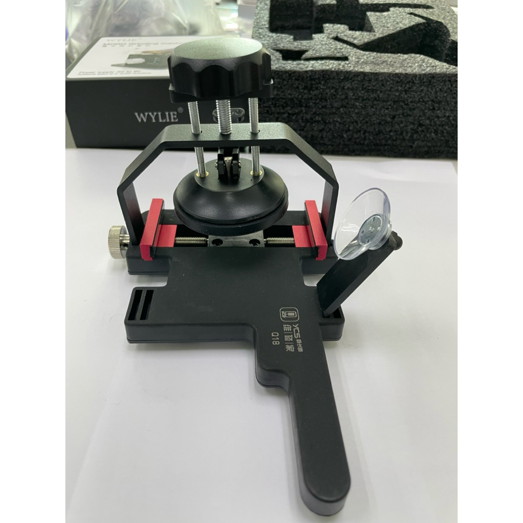 แท่นแกะจอ      ycs    Q18