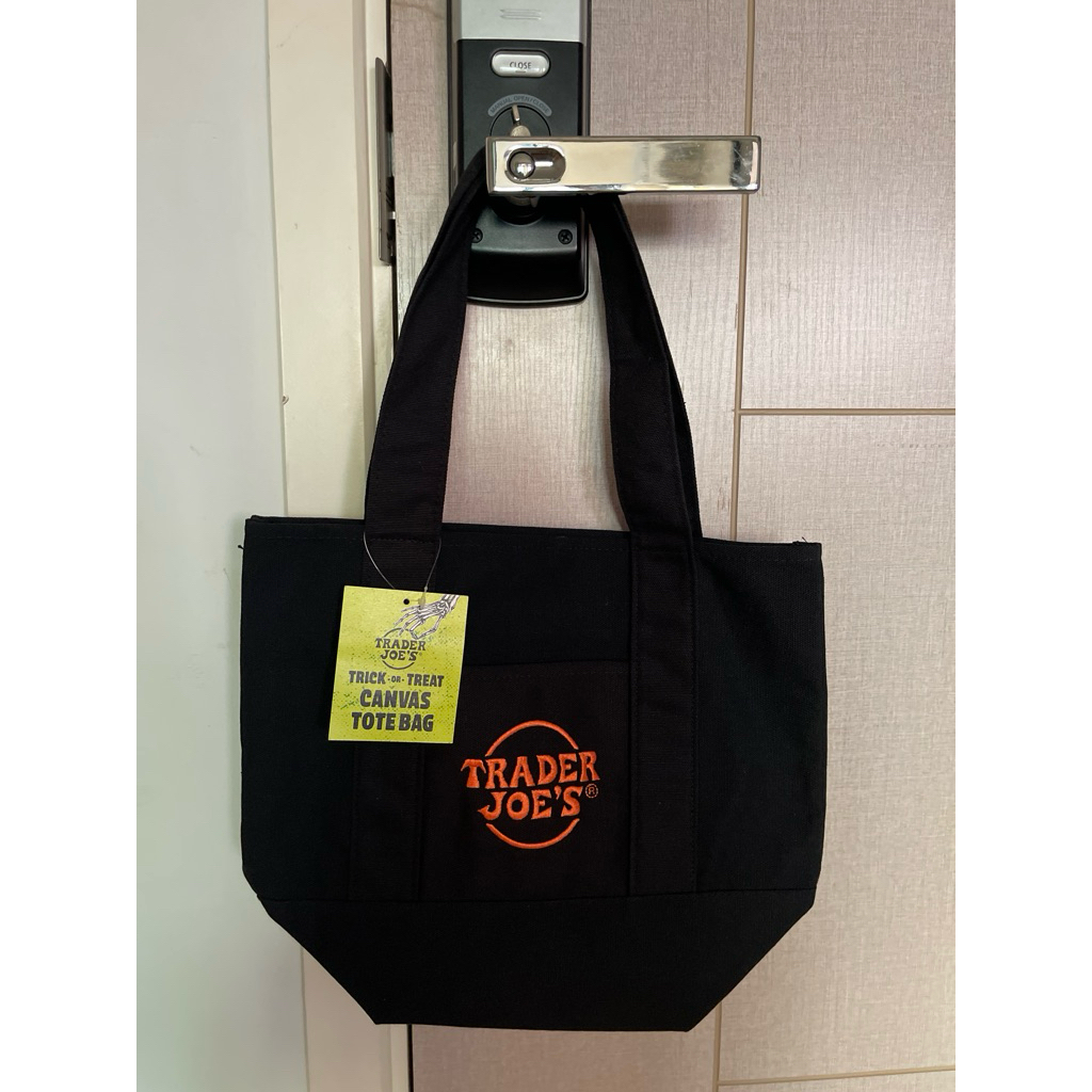 TRADER JOE’S TRICK OR TREAT CANVAS TOTE BAG