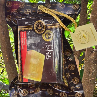 Madame Heng สบู่เคลียร์สปอต สูตรต้นตำรับ มาดามเฮง Clear SPOTS SOAP ขนาด 250 กรัม