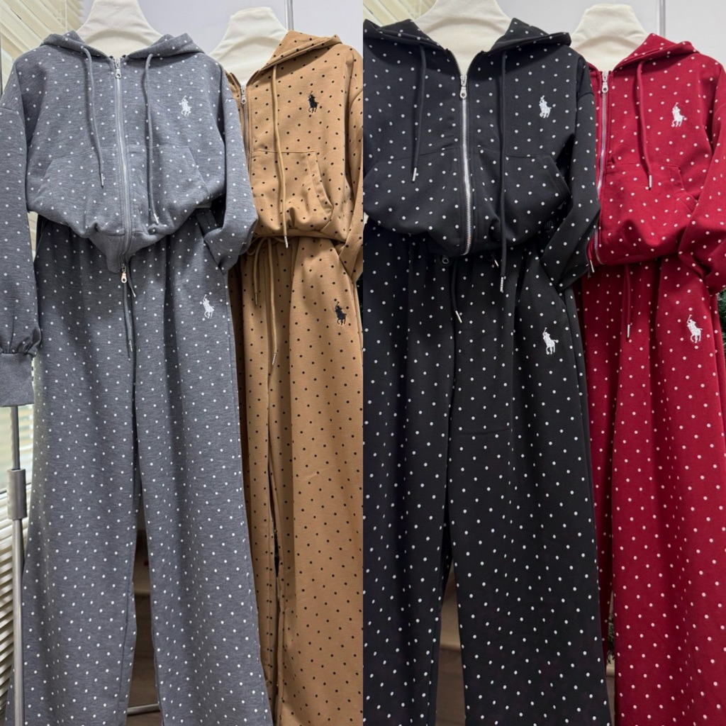 ชุดเซทสเวตเตอร์ซิปหน้า polkadot ปักม้า