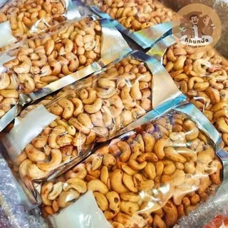 เม็ดมะม่วงหิมพานต์อบ 500 กรัม เกรด A เต็มเม็ด หอม กรอบ ไม่ทอด | Khunja Shop