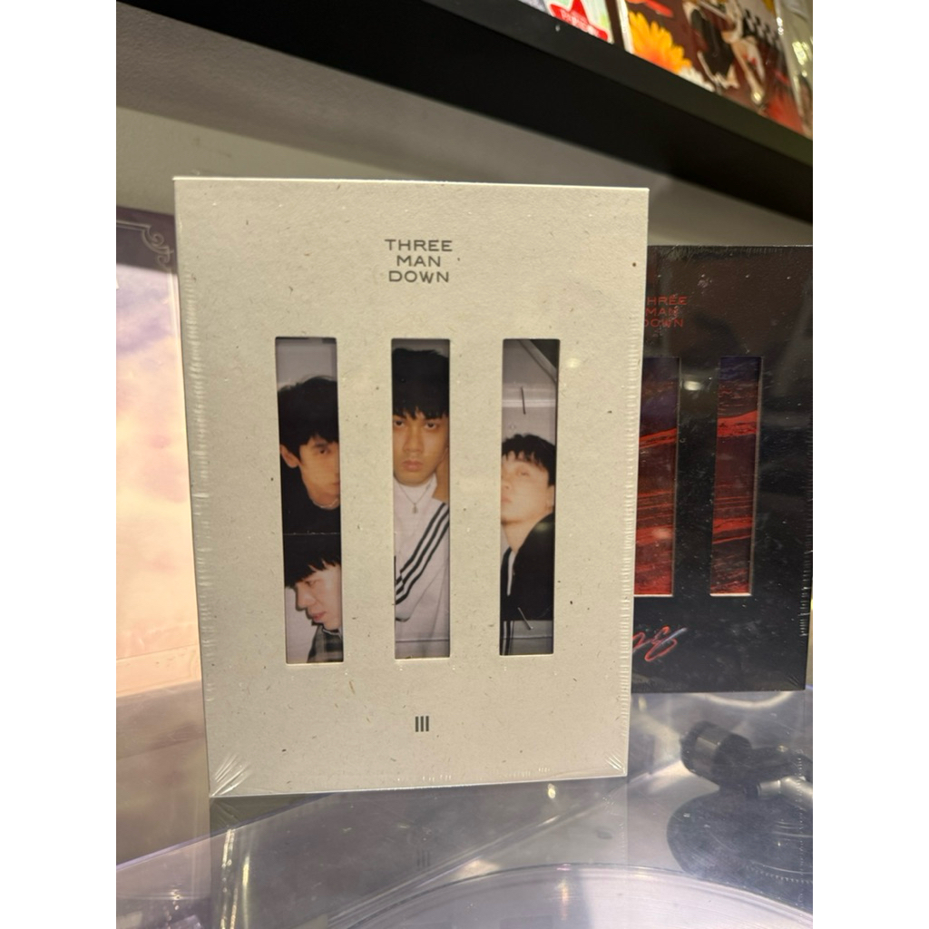 BOX SET CD '!!!' สตูดิโออัลบั้มชุดที่ 3 จากวง Three Man Down