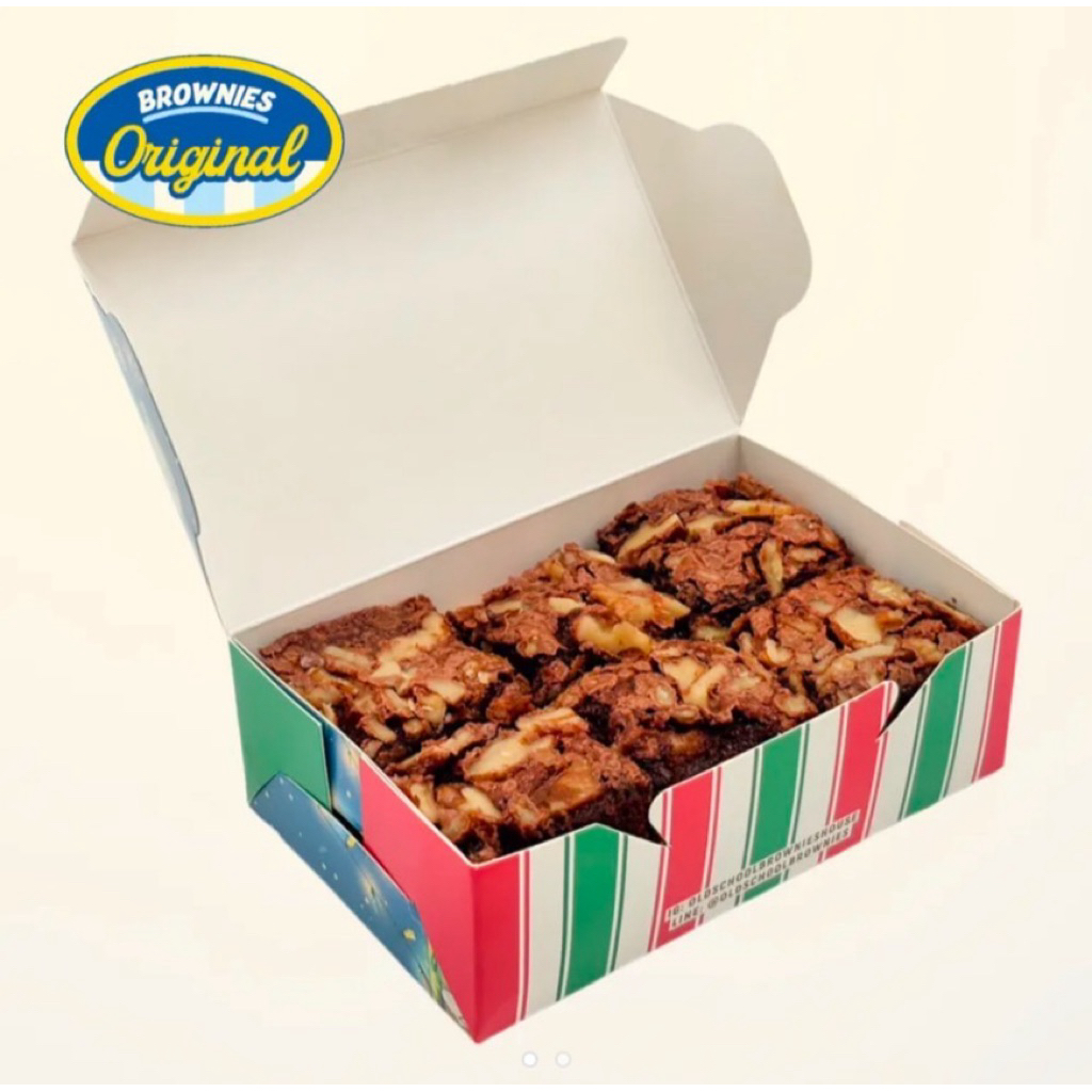 ส่งด่วน Old school brownie บราวนี่เยิ้มๆ อร่อยย😍 12 ชิ้น