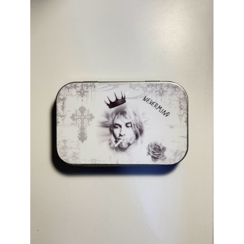 กล่องเหล็กวง Nirvana Altoids Wallet