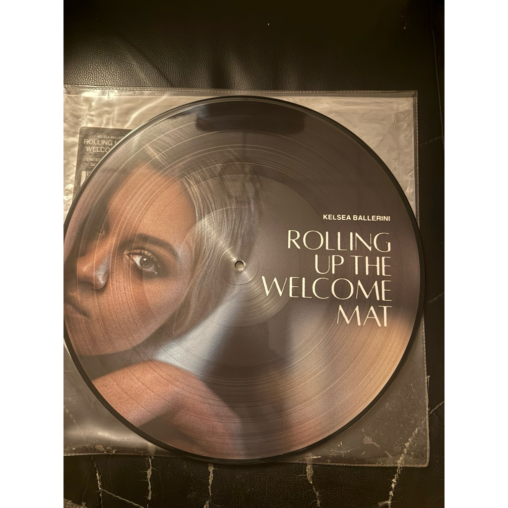 แผ่นเสียง มือ 2 Rolling Up the Welcome Mat - Kelsea Ballerini